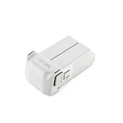Built-in multi-protection chip avoids overheat, overcharge and short circuit during flight