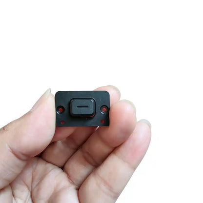 Marked view of Osmo Pocket3 battery handle replacement accessories separate parts display